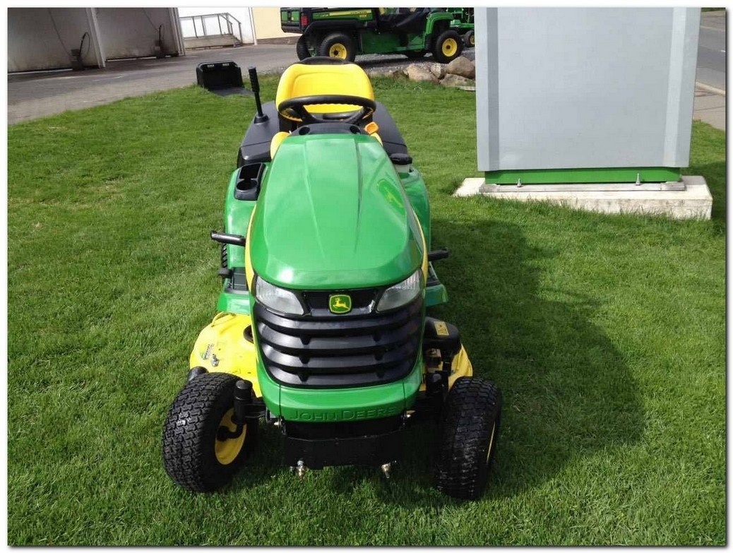 NOVÝ John Deere X305R Traktorová sekačka na trávu Zahradní t - 3