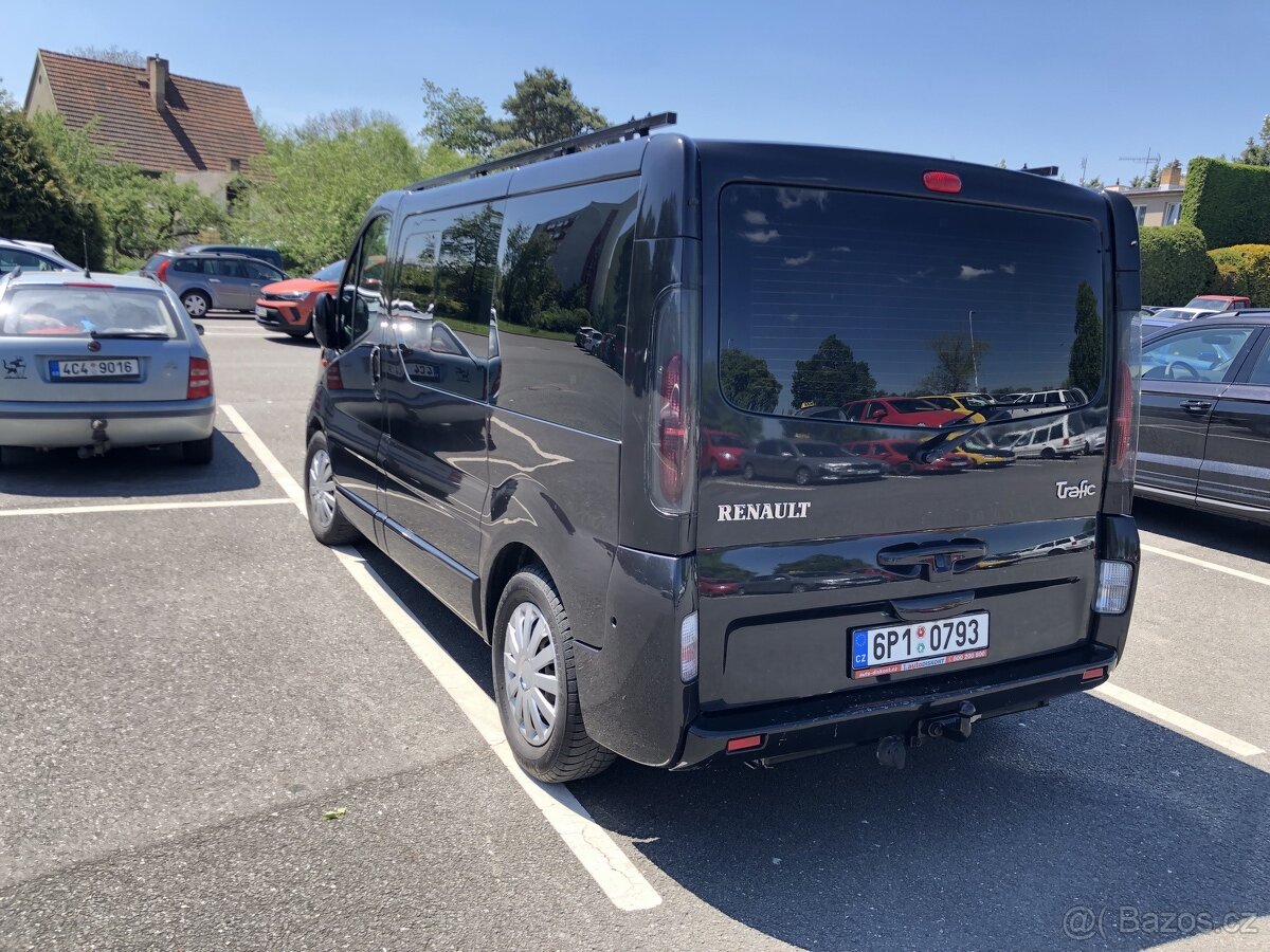 Renault Trafic 2,5 CDTi - 3