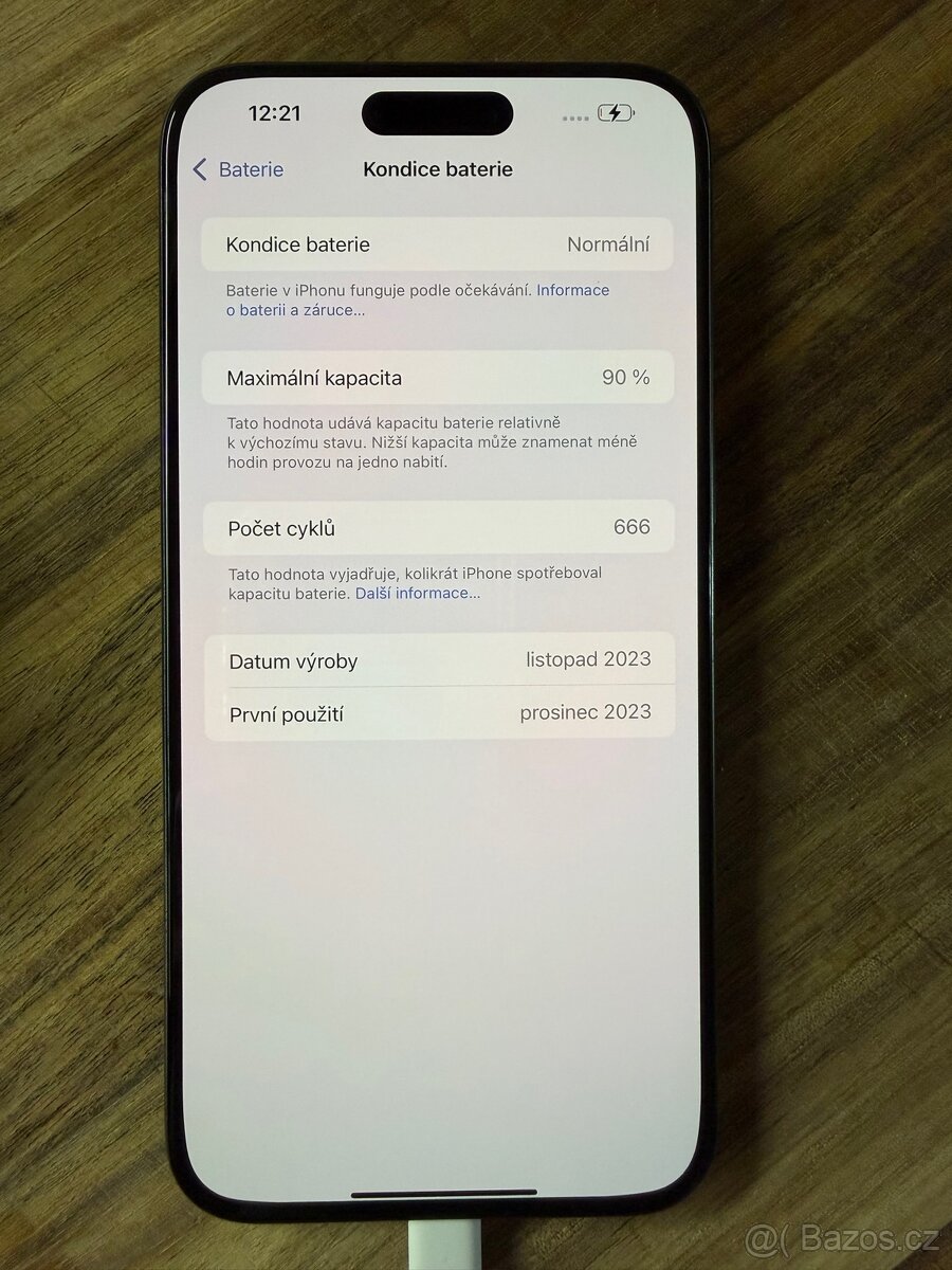 IPhone 15 Pro Max/256 gb Černý titan - 3