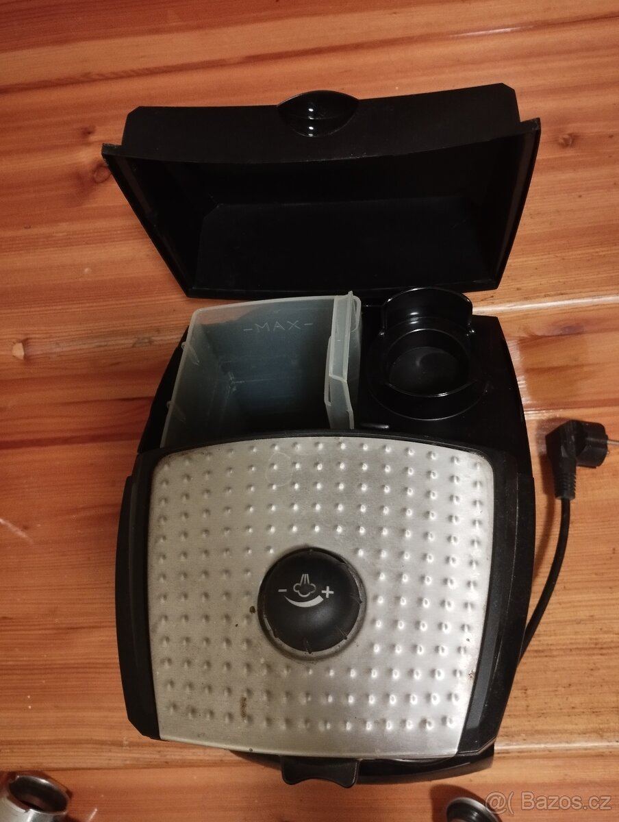 Kávovar DeLonghi - 3