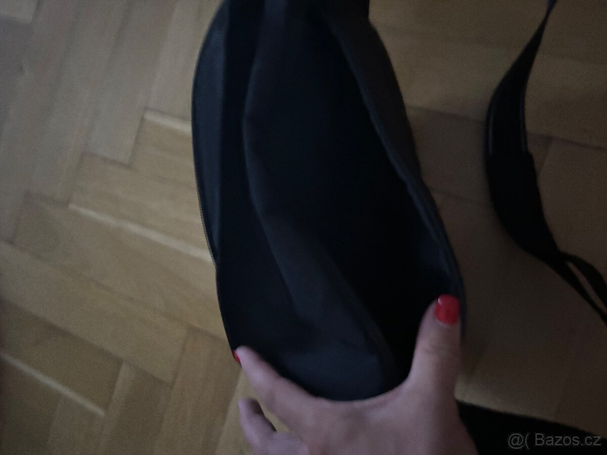 Crumpler Ledvinka - 3