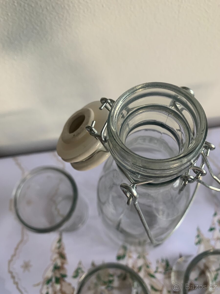 Karafa a sklenky - 3