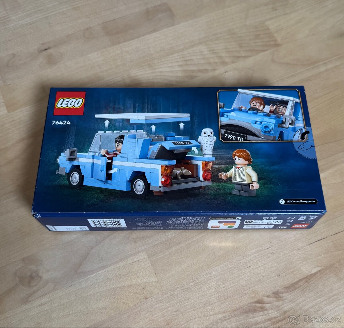 Lego set 76424 - Harry Potter - Flying Ford Anglia - 3