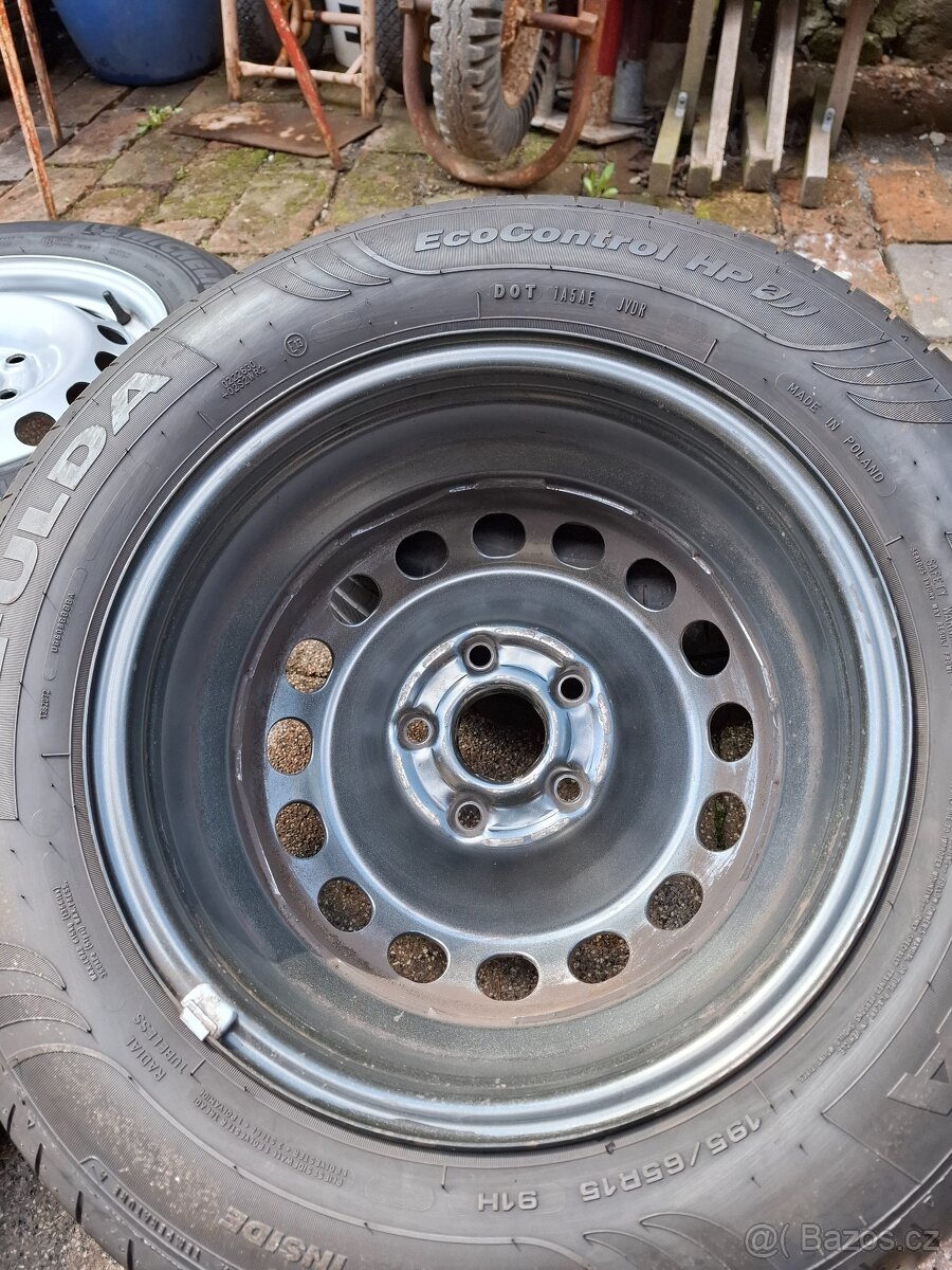 LETNÍ SADA VW CADDY + PLECHOVÝ DISK--195/65/R15" - 3