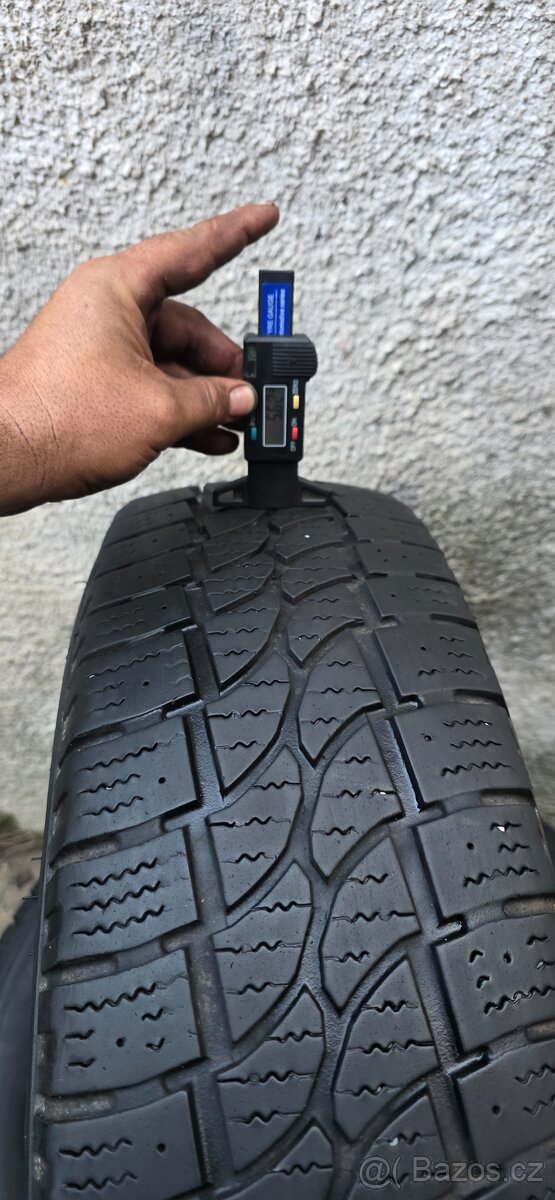 215/75/16C Orium - zimní - pošlu poštou 1113. - 3