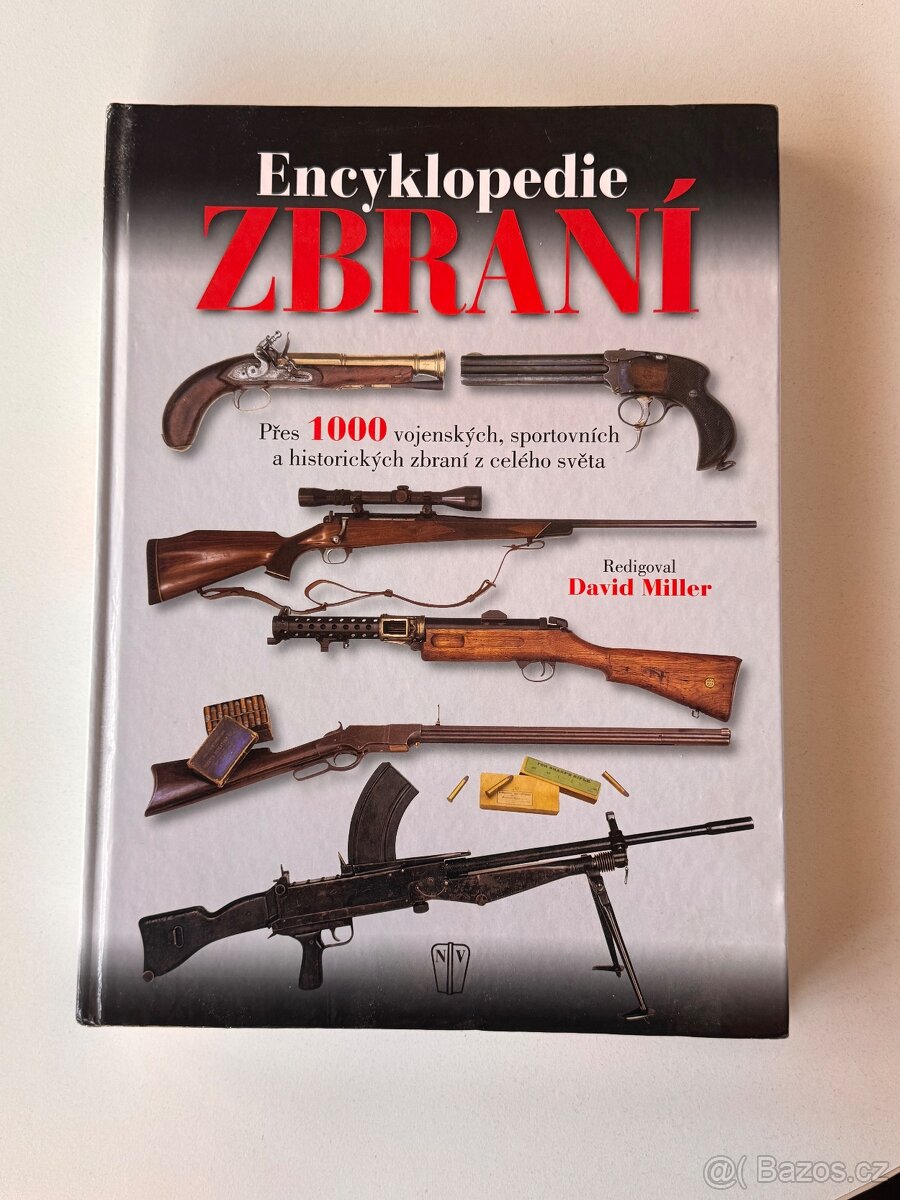 Sbírka vojenských knih a encyklopedií – 4 ks, TOP stav - 3