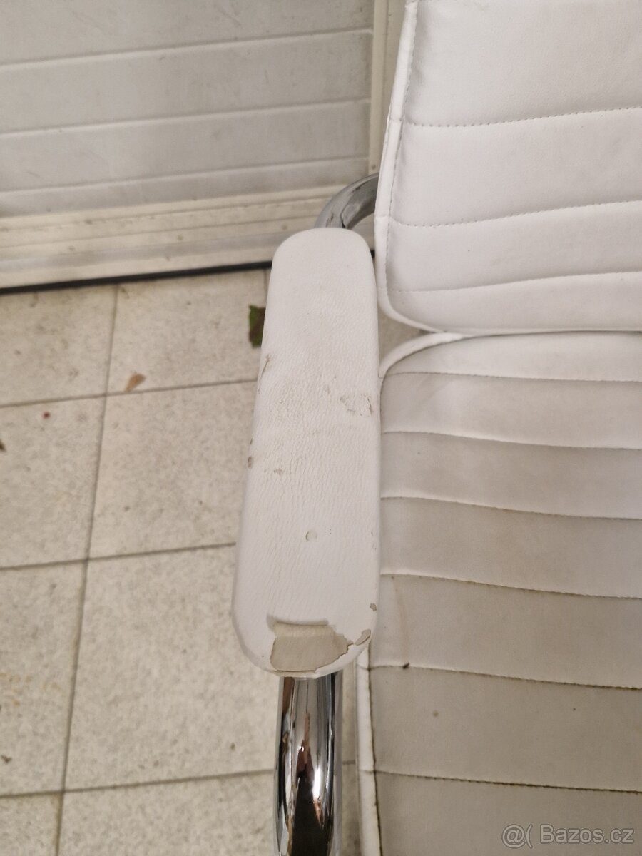 Kancelářské křeslo - 3