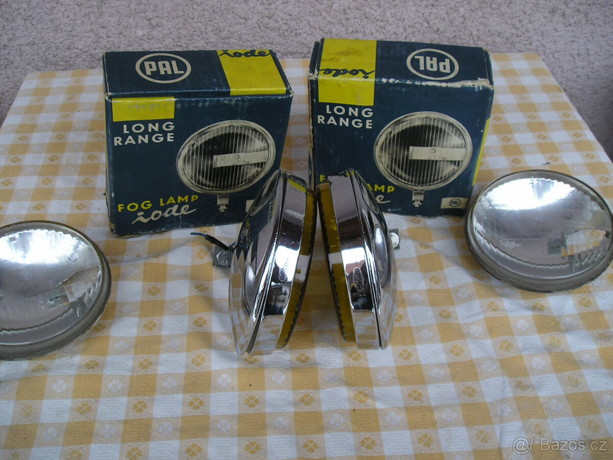 Autopal žluté mlhovka na Tatra Škoda žluté + bílé skla - 3