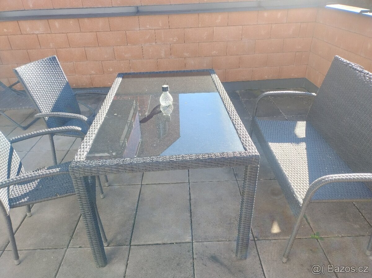 ☀️ Prodej sady zahradního/balkonového nábytku (stůl + křesla - 3