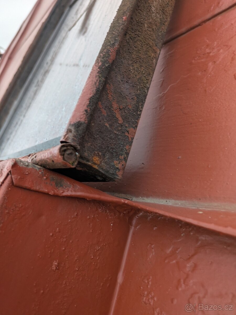 Staré střešní okno - 3