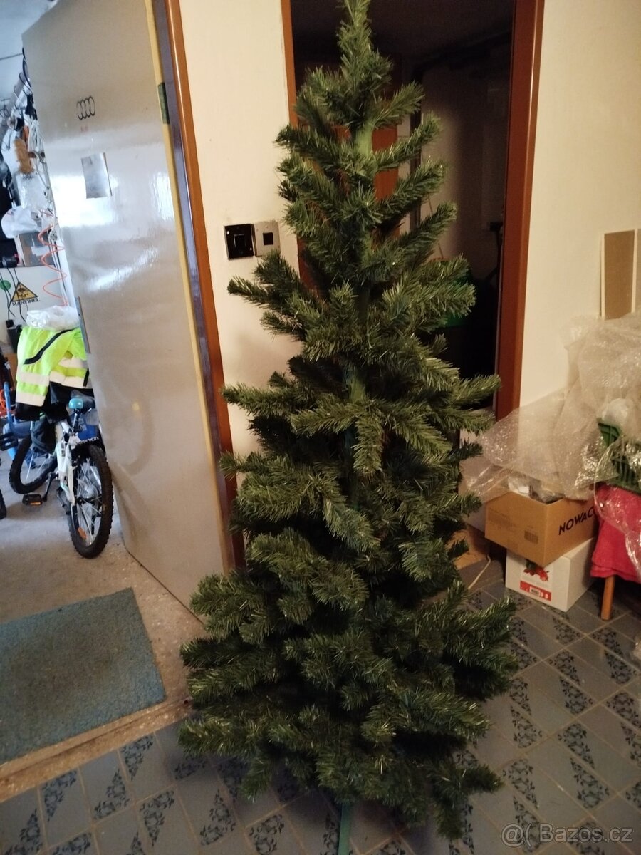 Umělý vánoční stromeček - 3