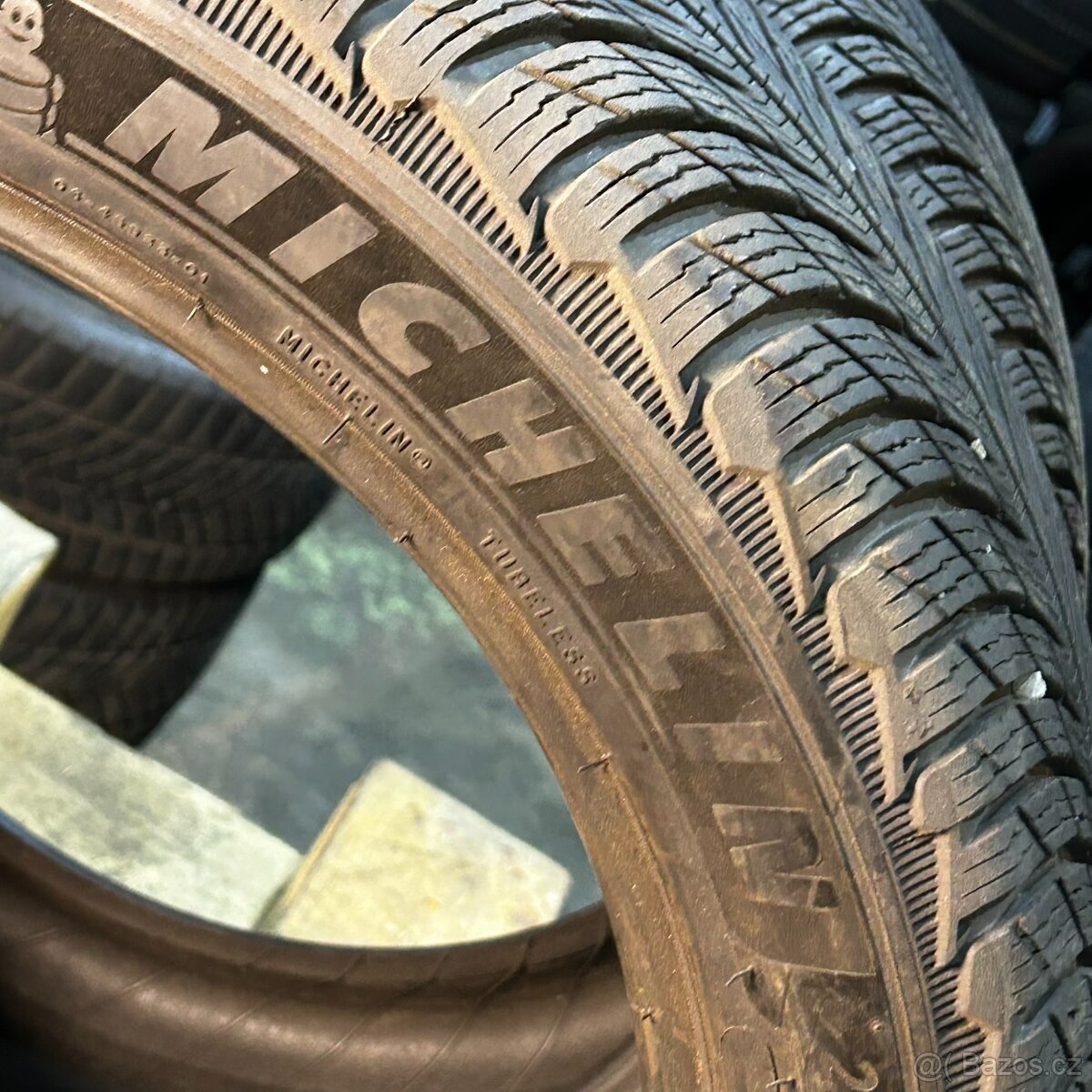 Zimní pneu 225/45 R18 95V Michelin 6mm - 3