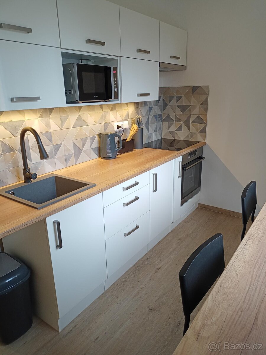 spolubydlení v pokoji pro 2 osoby - 3