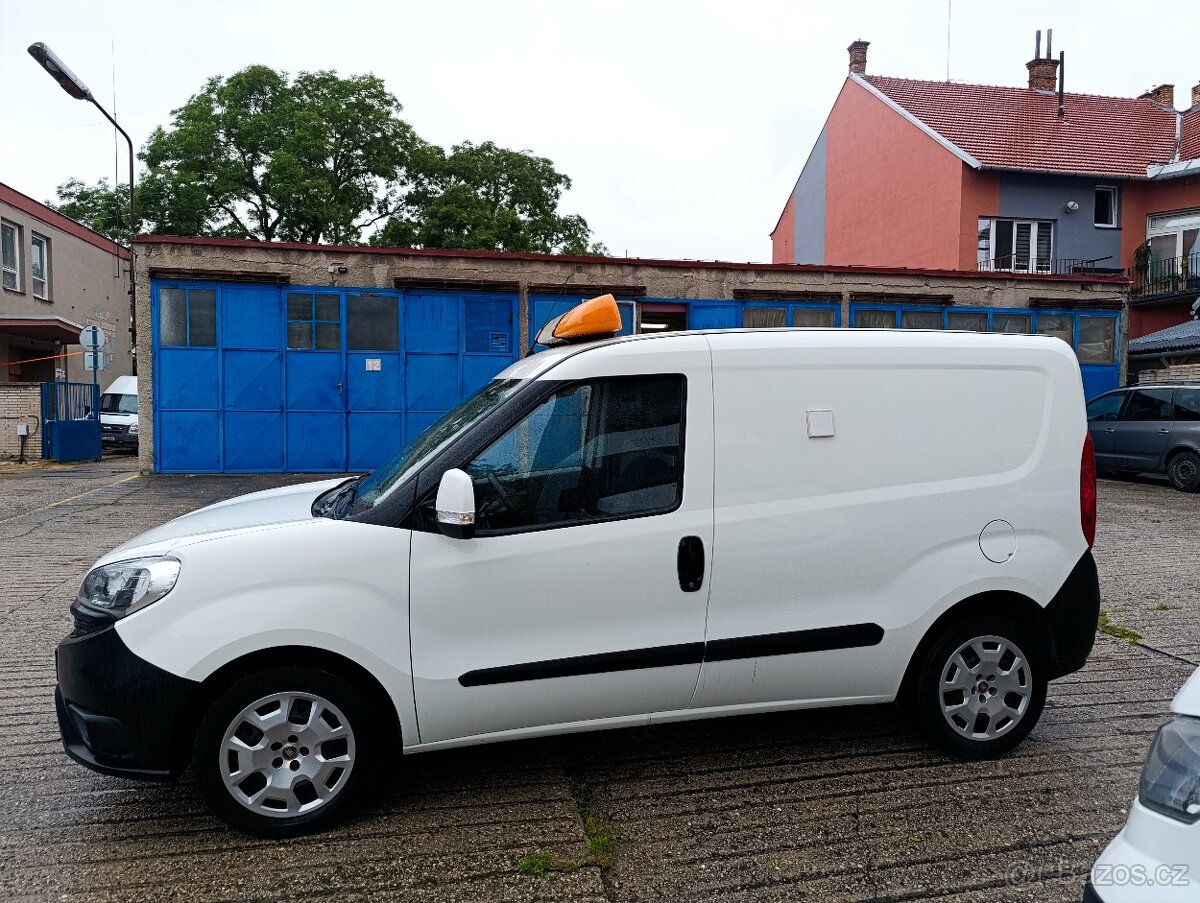 Fiat Doblo Cargo CNG 79tkm - 3