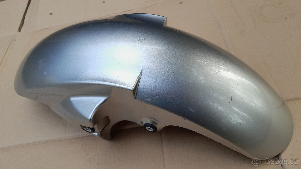 Přední blatník Yamaha R6 2004 - 3