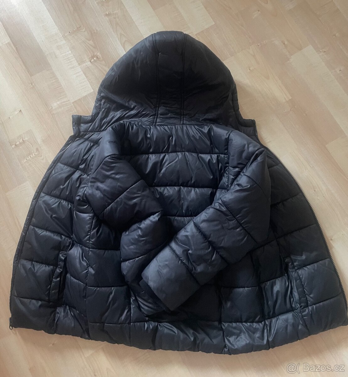 Černá teplá bunda 9-10 let - 3