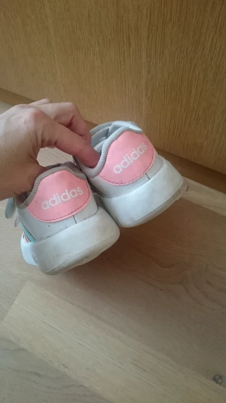 Tenisky Adidas vel. 24 - 3