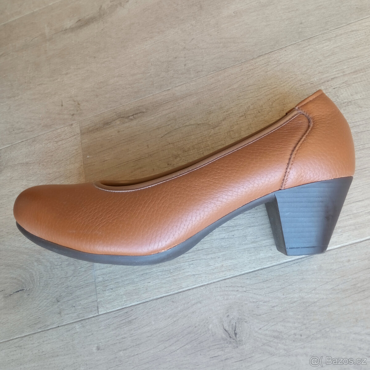 Nové kožené lodičky - 3