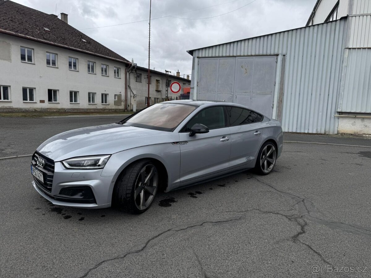 AUDI A5 quattro - 3