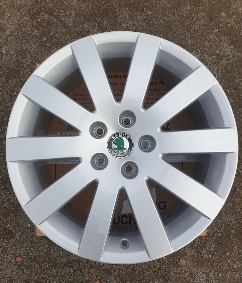 5x112 r17 Škoda Superb I Nová - 3