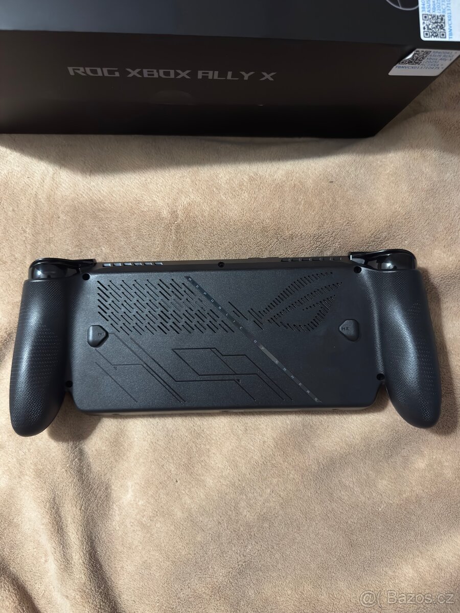 Asus Rog Xbox Ally X - 3
