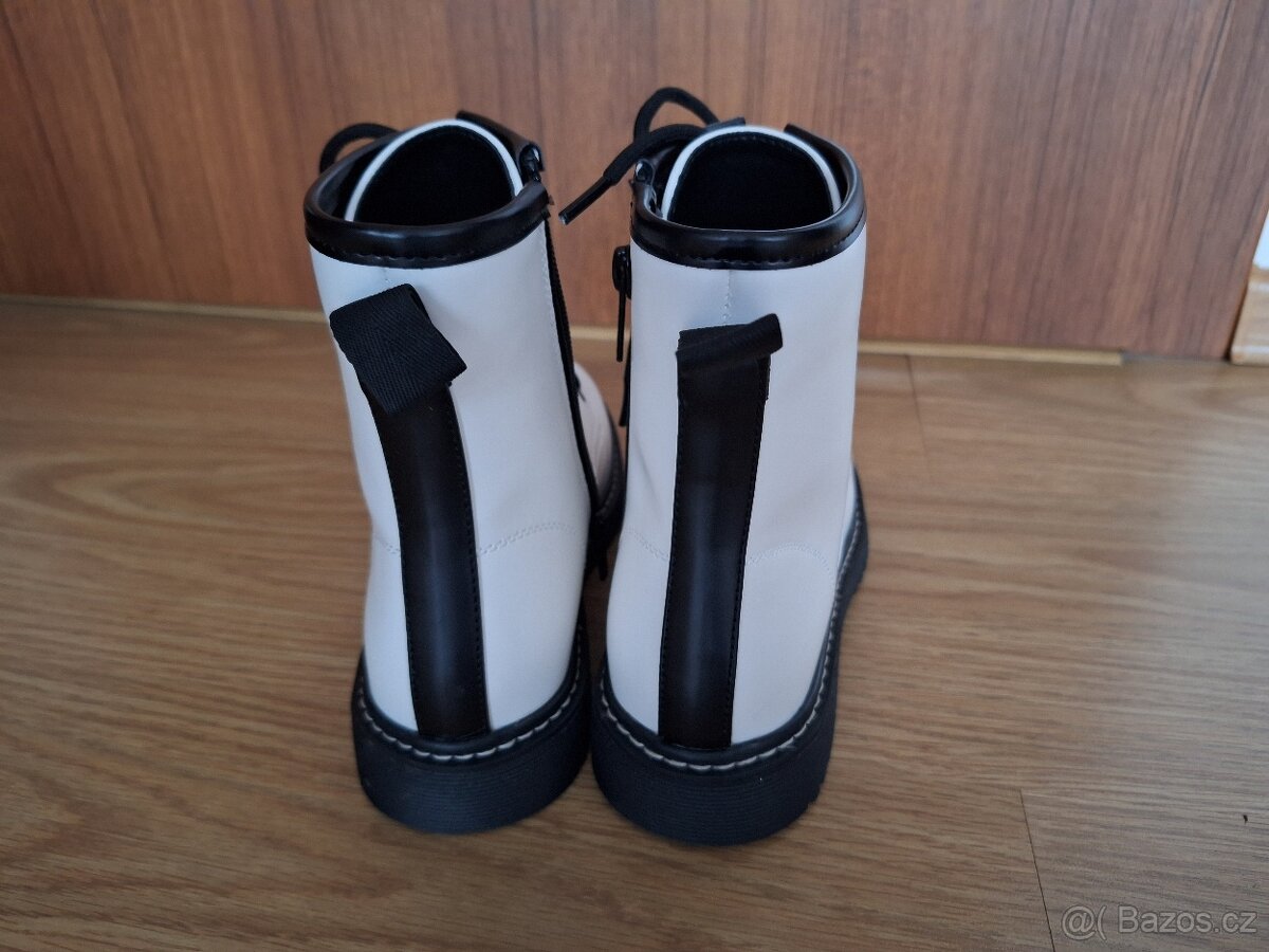 Dámská šněrovací vyšší obuv bílá, 37, NOVÁ - 3