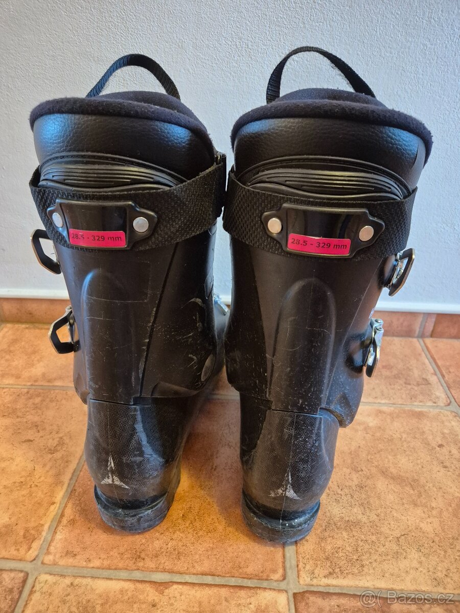 Lyžařské boty Atomic velikost 28.5 - 3