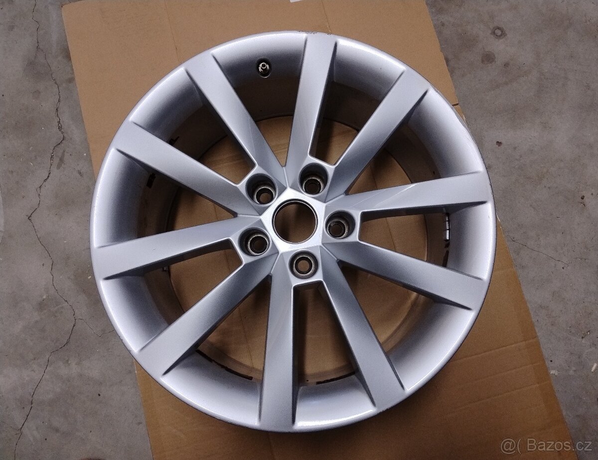 Alu kola org. Škoda ALARIS 18" - 5x112 - 3