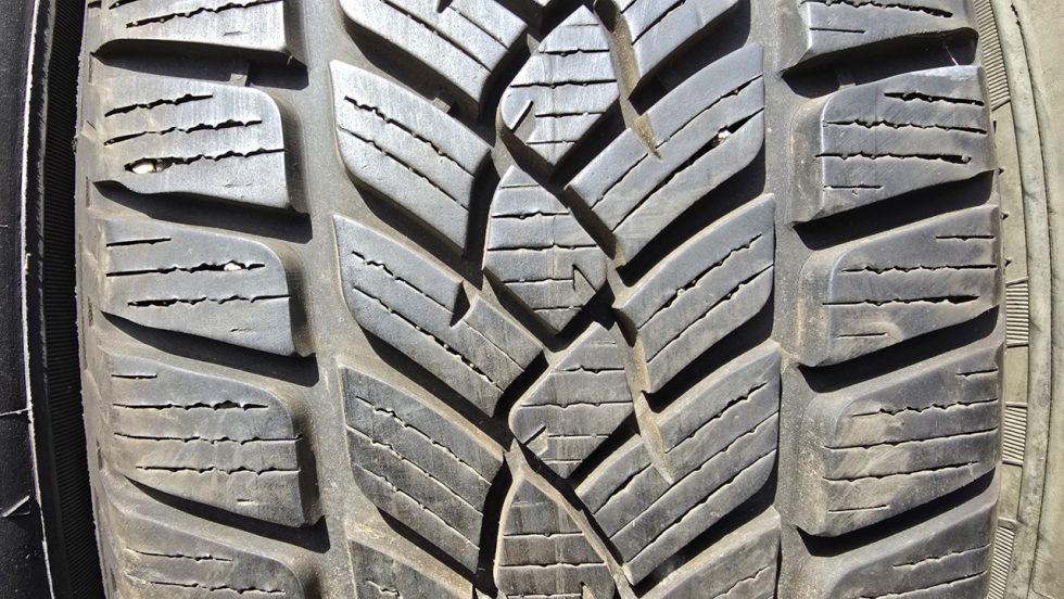 Zimní pneu 215/60/16 Fulda - 3