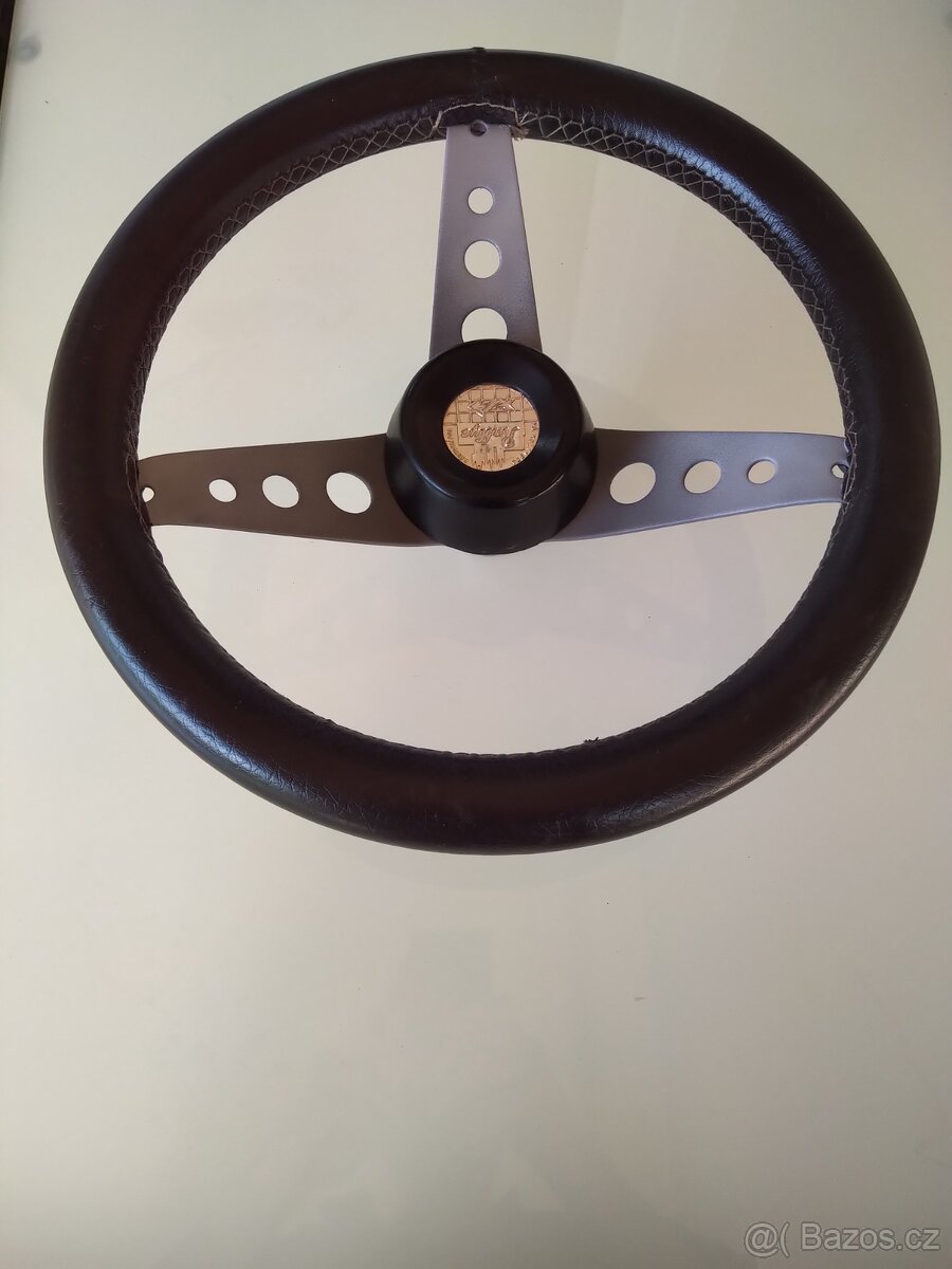 Volant Škoda 110R Coupe - 3