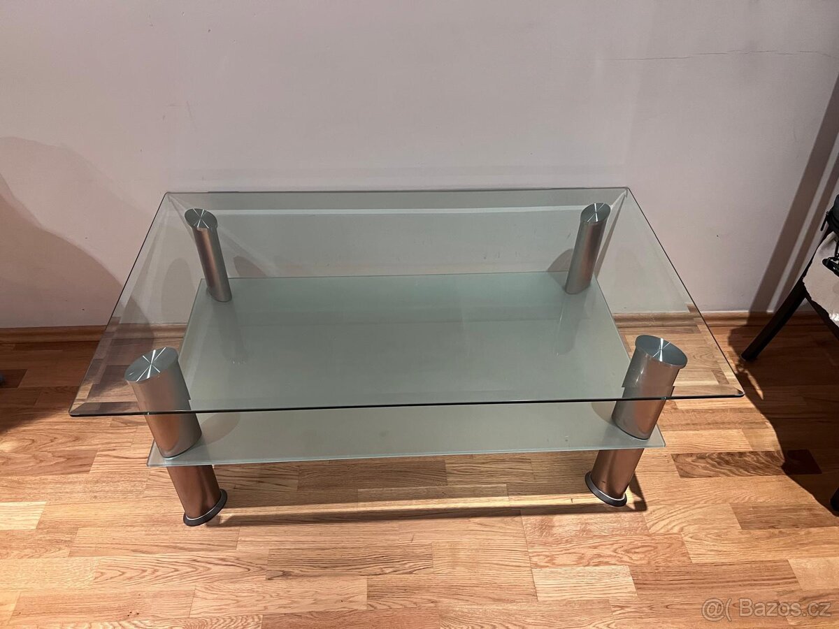 Skleněný stolek - 3