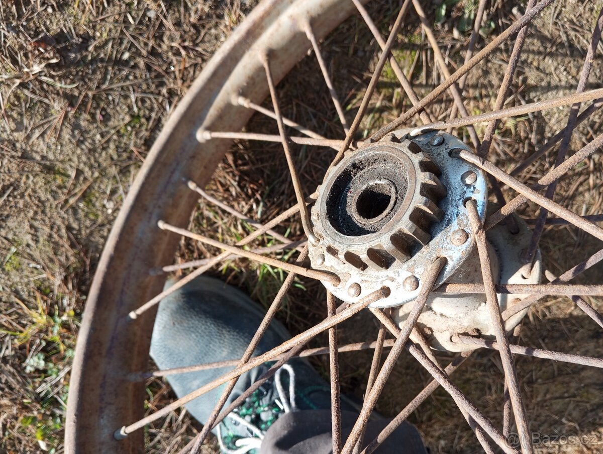 Jawa pérák kola 150 mm - 3