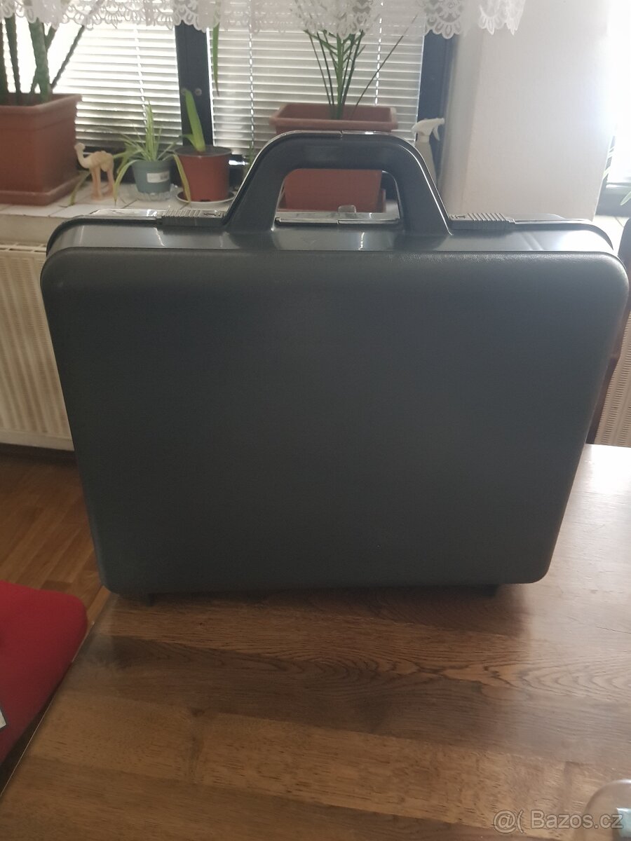 Psací stroj REMAGG - 3