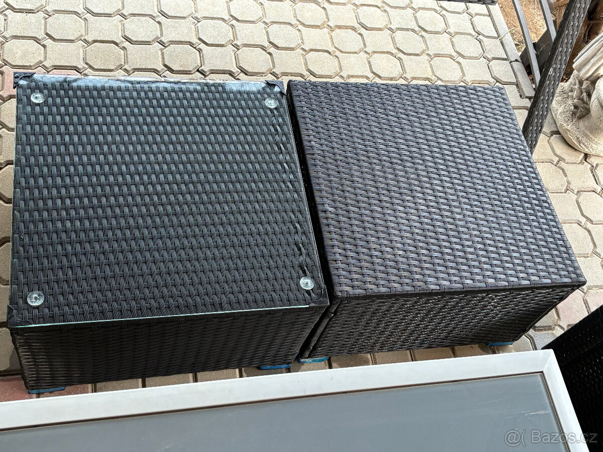 Zahradní polyratanová sedačka + taburety - 3