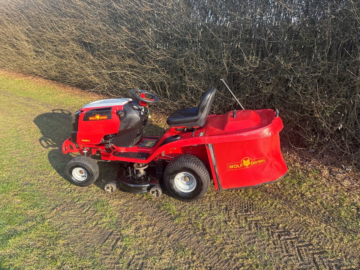 Prodám zahradní traktor Wolf Garden - 3