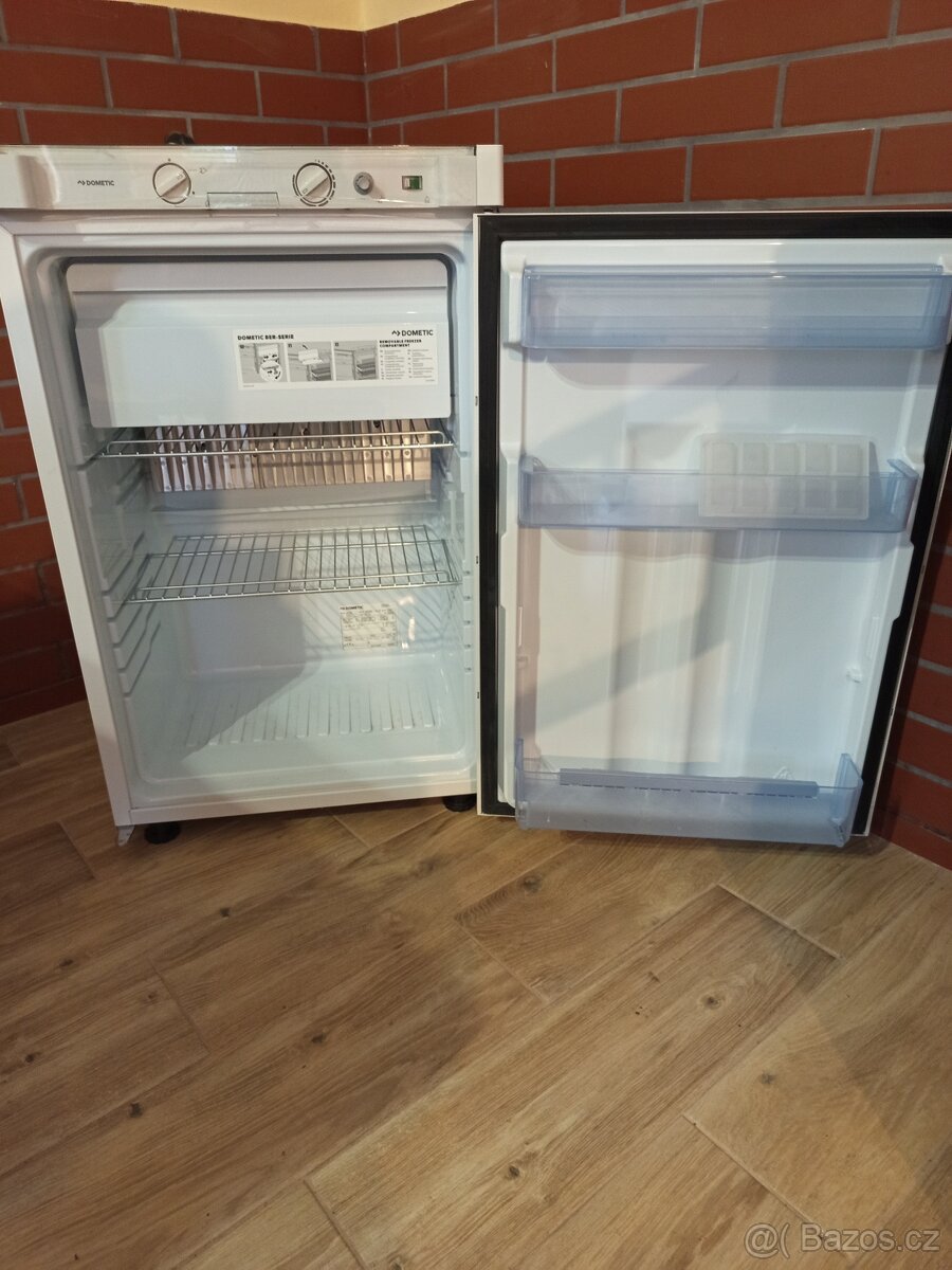 plynová lednice Dometic rge 2100 - 3
