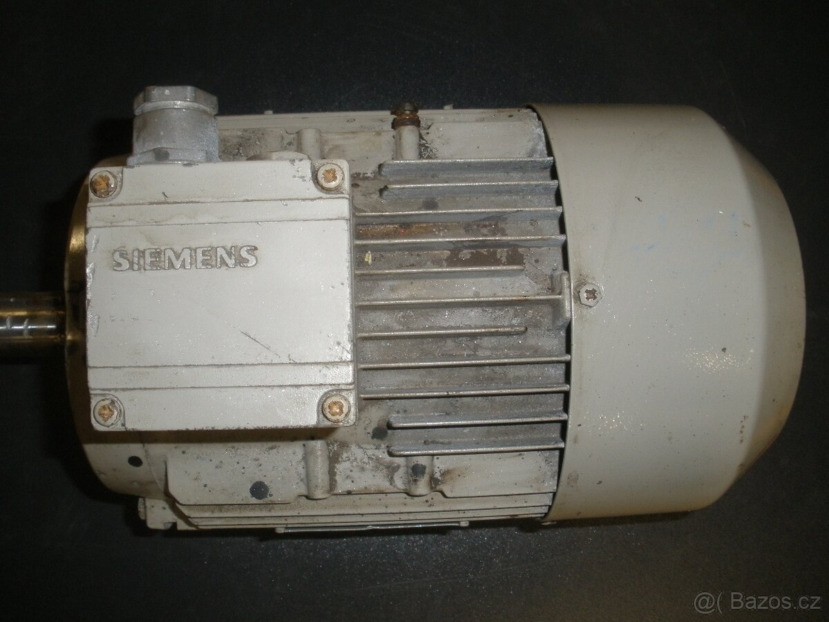 Patkový elektromotor -SIEMENS - 3