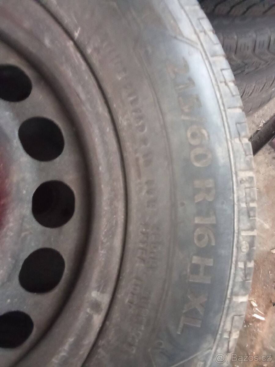 215/60r16 H XL barum - 3