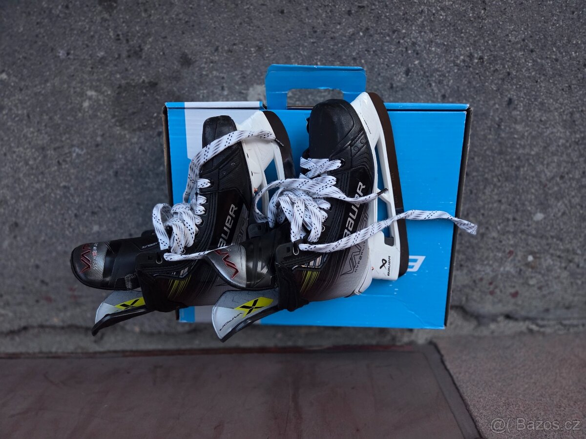 Hokejové brusle Bauer Vapor Hyperlite 2. - 3