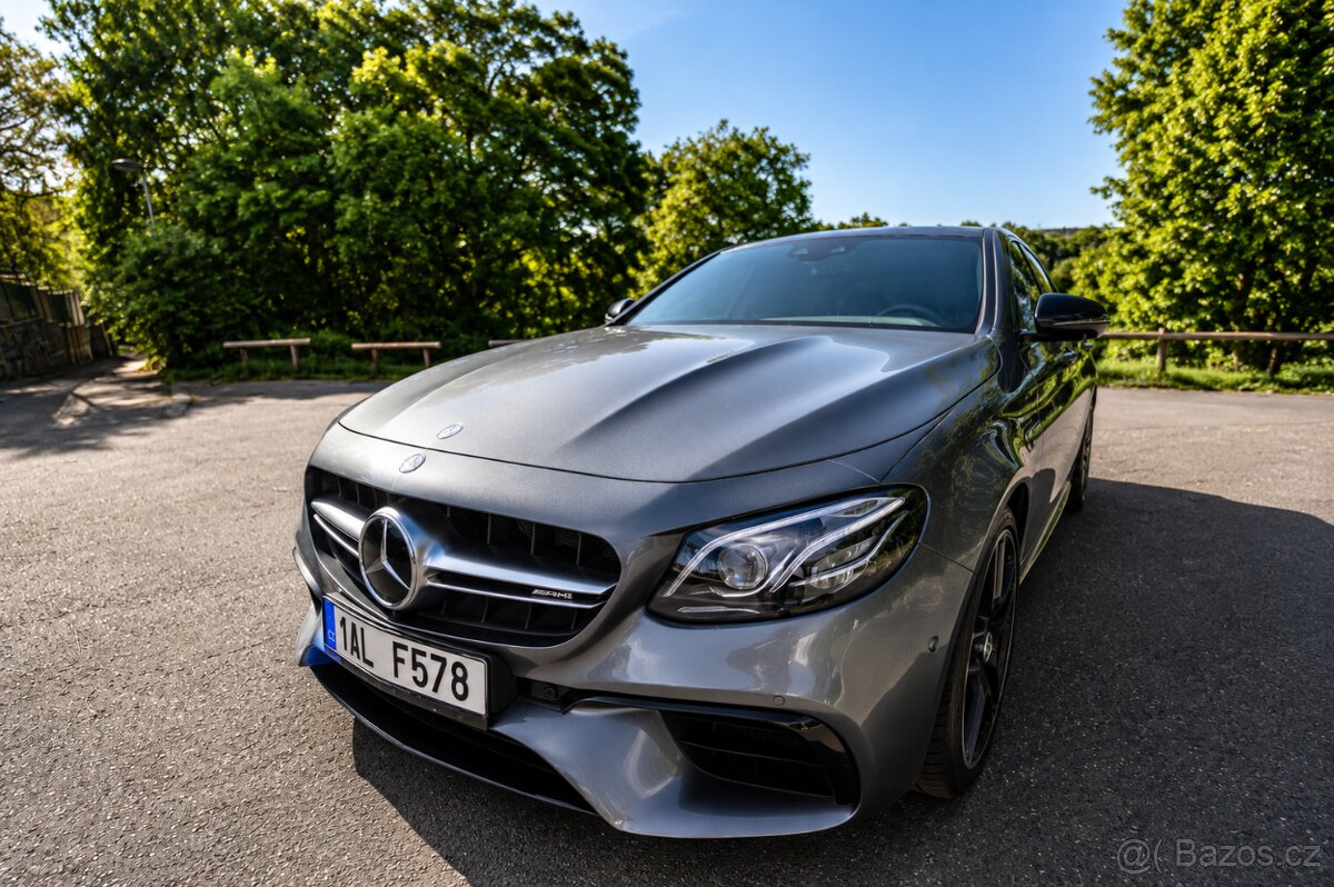 Mercedes benz e 63 s - 3