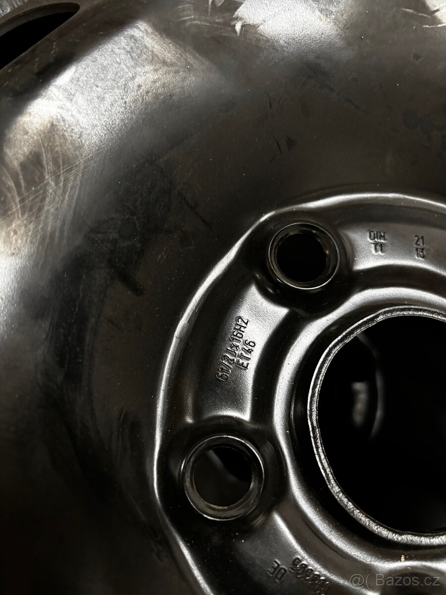 VW golf 7 5x112 ET46 5Q0601027AK/AL - 3