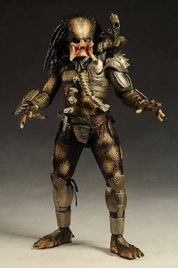 Predátor 1/4 Neca 50cm - 3