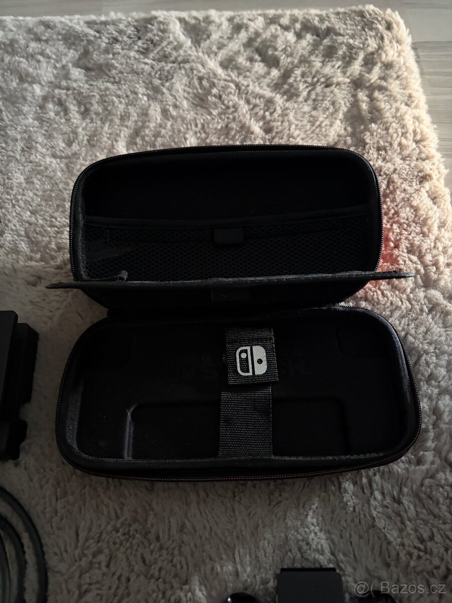 Nintendo Switch - 3