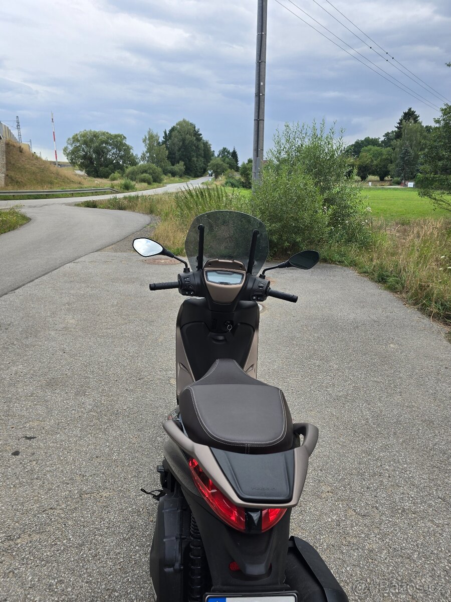 Piaggio Medley 125 - 3