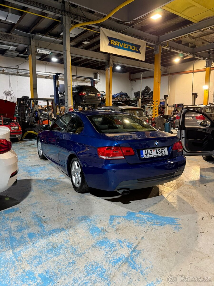 BMW 320i E92 - 3