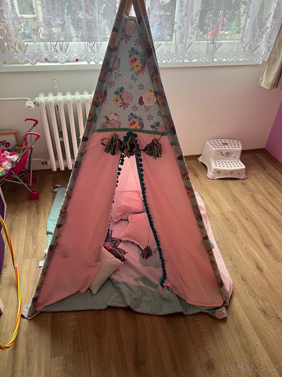 TEEPEE STAN WIGWAM - 3