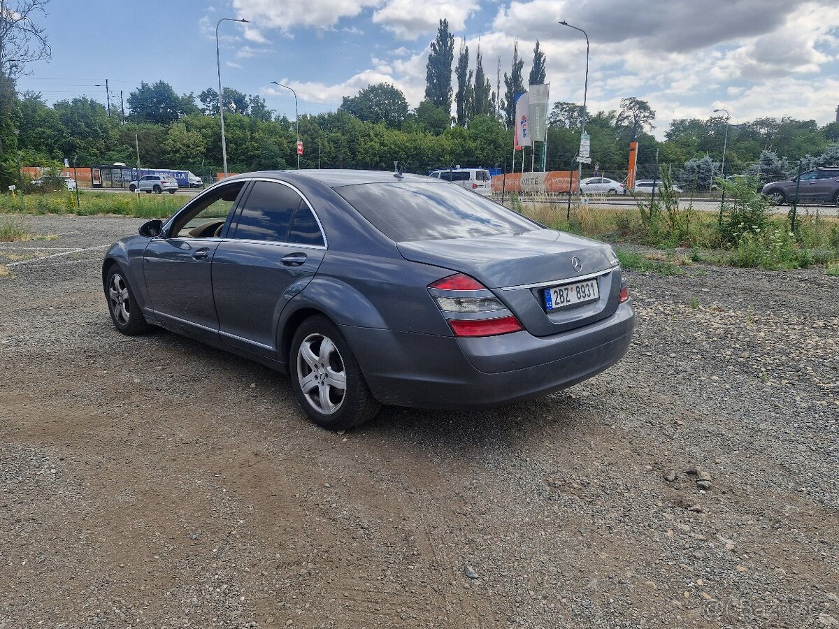 Mercedes-Benz S 320 CDI W221 - 3