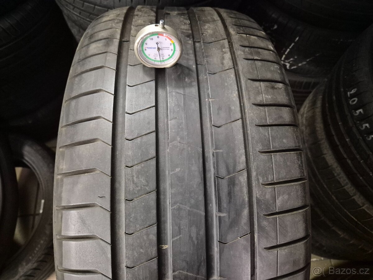 305/40 R20 PIRELLI (5+mm) č.16219/b7 - 3