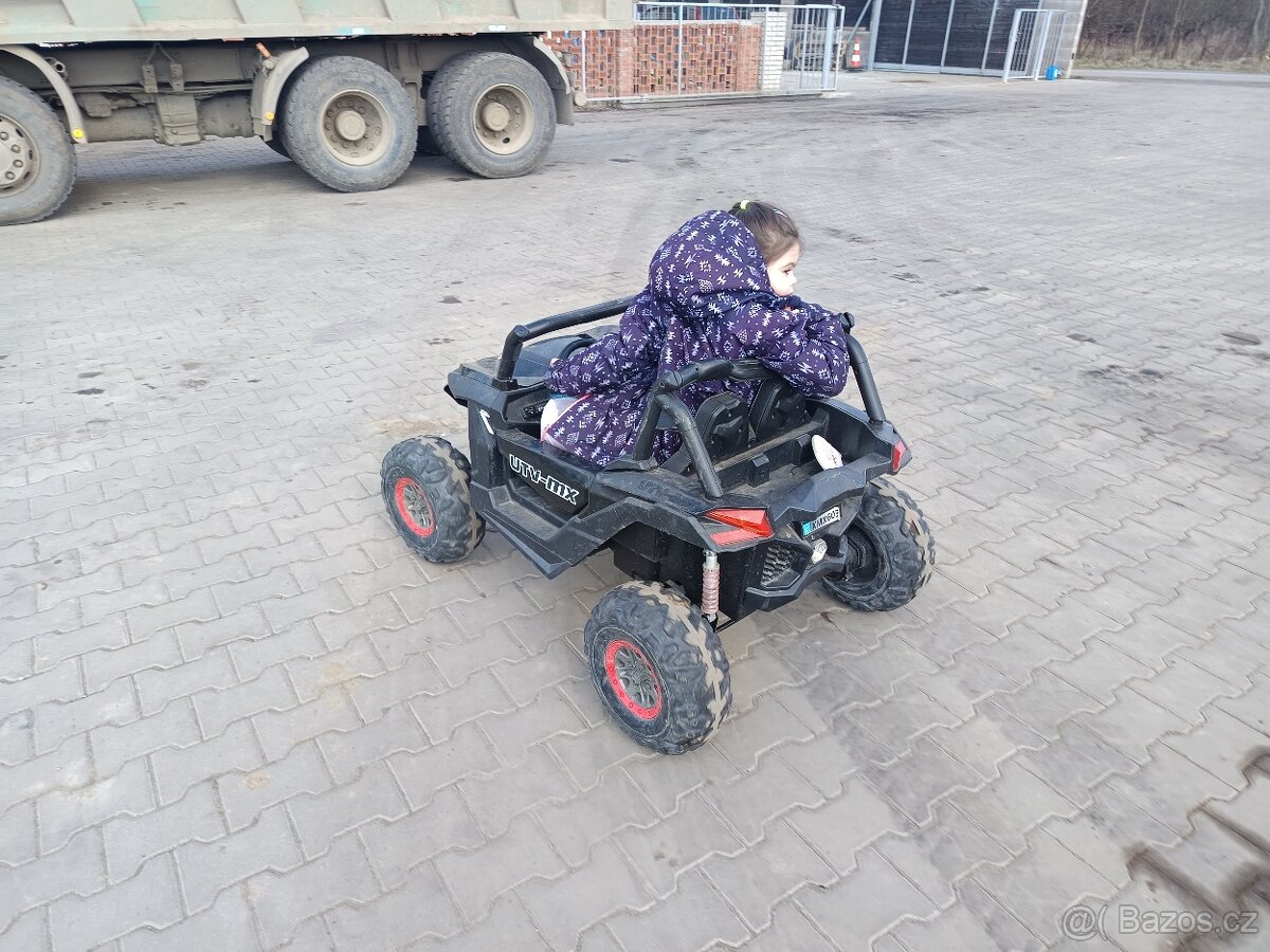Dětské elektrické autíčko 4x4 12V - 3