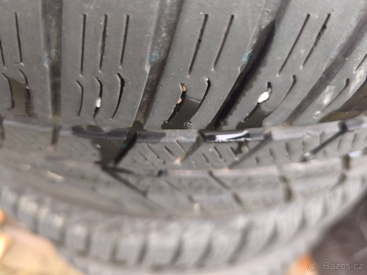 Plechové disky + pneu + poklice 195/65/15 OCTAVIA 2 - 3